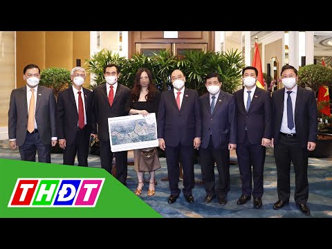 Video Chủ tịch nước Nguyễn Xuân Phúc tiếp các tập đoàn hàng... - youtube