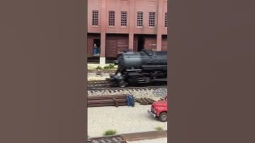 MP 1112 departing San Antonio #hoscale #modeltrains #funrun #texas #dcc #fun #missouripacific #samra
