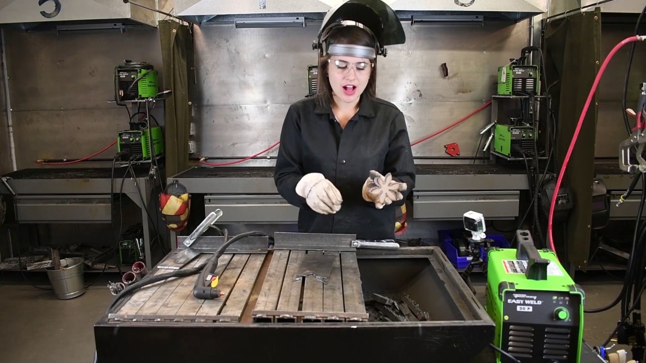 Plasma Cutting with the Forney Easy Weld® 20 P YouTube