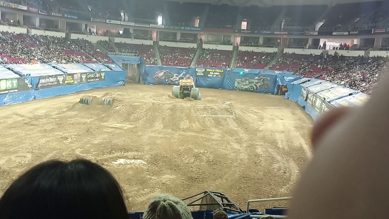 Monster Jam At SaveMart Center Fresno CA 2019 YouTube monster-jam-at-savemart-center-fresno-ca-2019-youtube