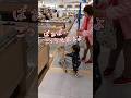 《1歳2ヶ月》買い物　孫とばぁば　楽しそうだね#日常#成長#子供#1歳児 #shortvideo#癒し#癒し#あかちゃんのいる生活#ショート#育児#short#shorts#赤ちゃん#親子#成長記録
