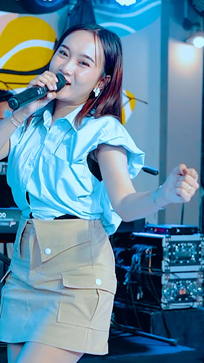 Dipetik wong liyo~~ #divahani #dipetikwongliyo #dangdutkoplo #dangdut #koplo #livemusic