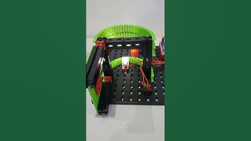 Robot Programming for children with Fischertechnik: Fridge door