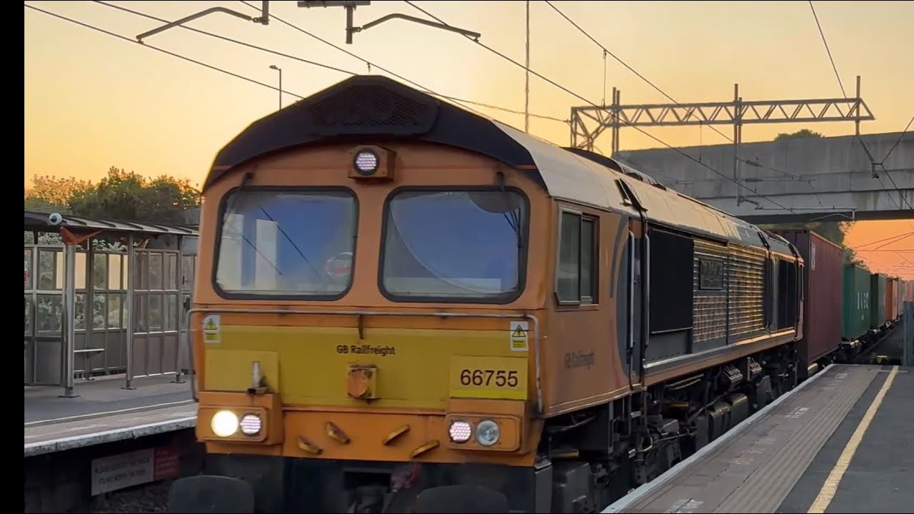 Class 66 - 66755 - YouTube