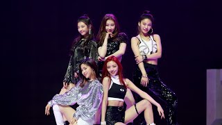 190212 ITZY (있지) - DALLA DALLA  (달라) 1ST DEBUT STAGE LIVE