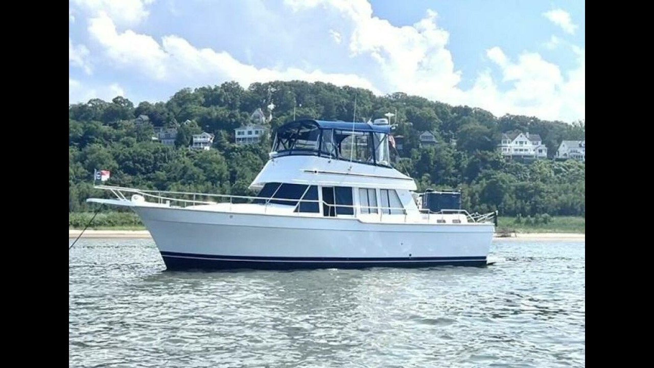 Trawler for sale: Mainship 43 