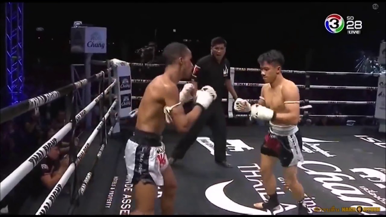 petch samui Vs Omar elouers  thai figth chiang rai 2018