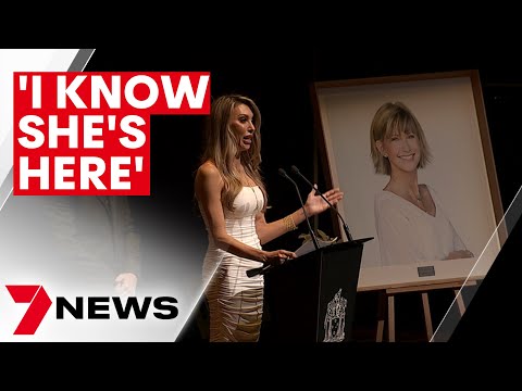 Chloe Lattanzi’s tribute to her mum, Olivia Newton-John, at the state memorial in Melbourne | 7NEWS