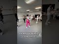 Sofì e Luì ballano con i ballerini..