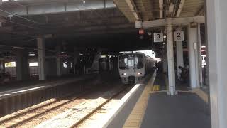 ８１１系・普通電車　久留米駅　ＪＲ九州　鹿児島本線　２０１５年１０月１３日