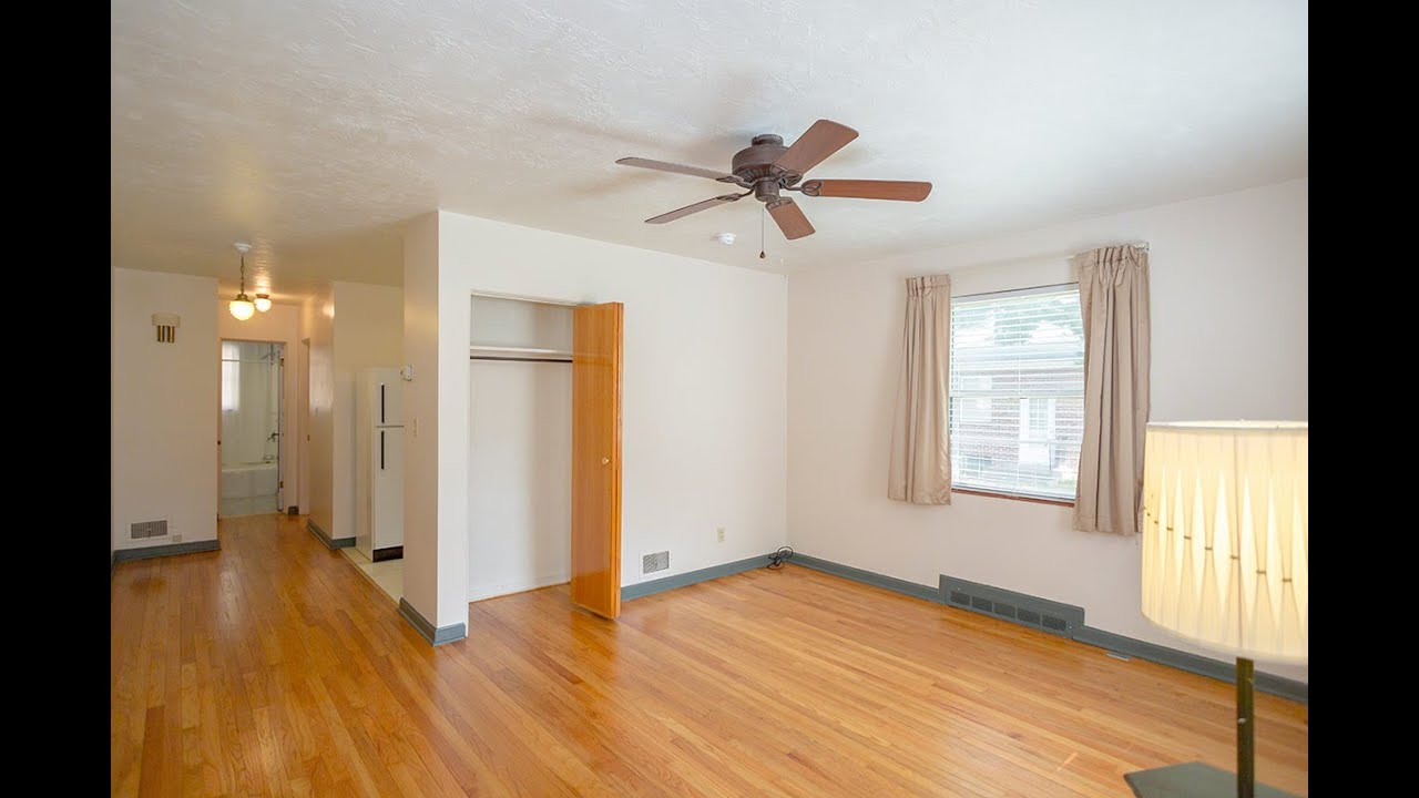 Duplex at 2608 B Street in Lincoln Nebraska 1BD 1BA Century Sales