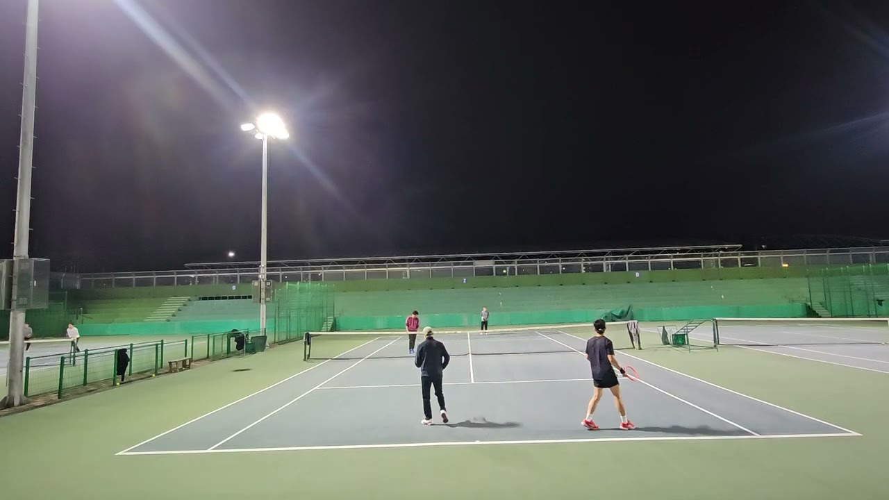 훼미리 클럽 야외 운동