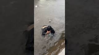 Beauticians Have Fun Swimming in Flooded Colombian Street