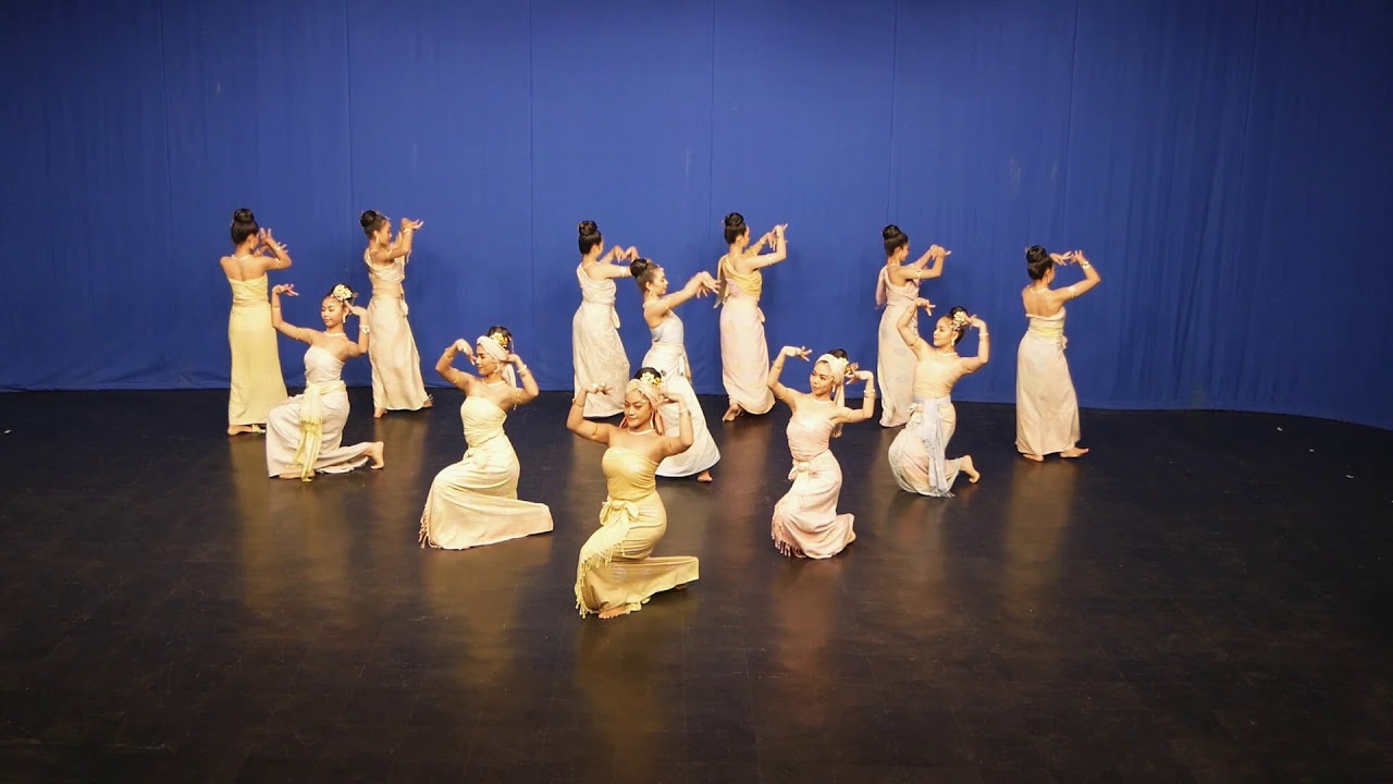 ระบำพัสตราบาติก