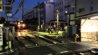 [構内踏切のある風景] 京急大師線 東門前駅