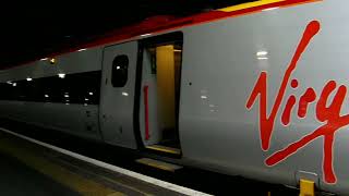 El tren "Pendolino"  en la estación Euston de Londres