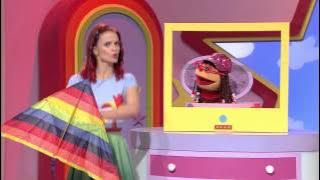 Hi-5 House Lauren and Chats Fly a kite!