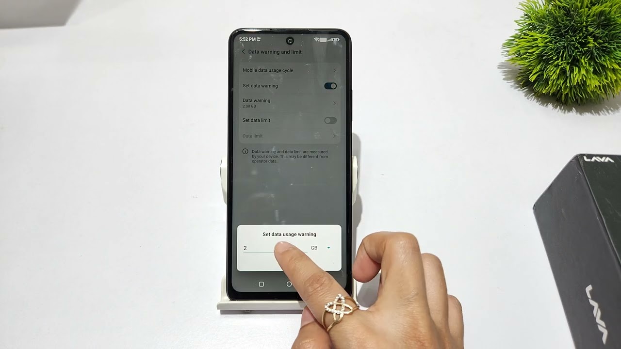 How to set daily data limit in lava blaze 2 5g | lava blaze 2 me data usage off kaise kare