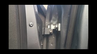 Skoda / VW worn door hinge fixed without removing the door