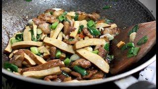 豆腐香干这样炒，绝对好下饭，香气四溢的一道家常菜让你百吃不厌！