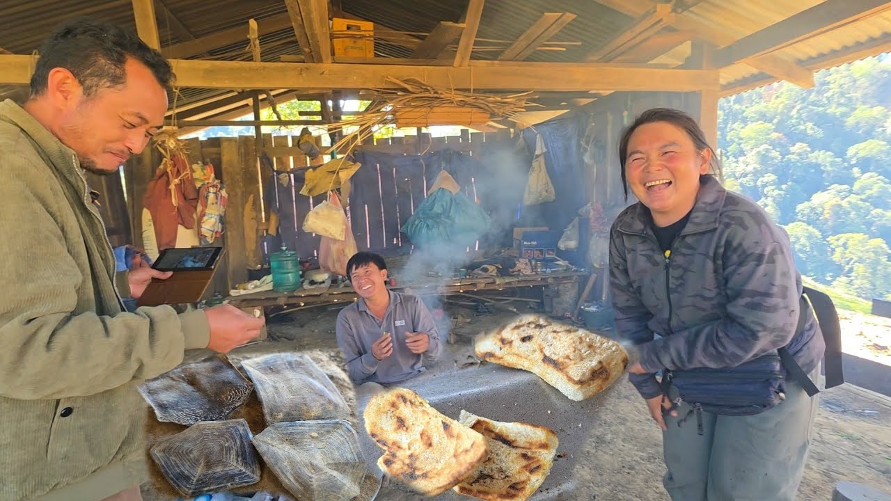 Dag Tau 1 Niam Txiv Tub Xyooj Noj Tawv Vaub Kib Haib Tas Tas 