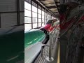 盛岡駅にて、はやぶさとこまちの解放シーン