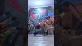 End of the beginning #training #handstandworkout #coreworkout #control #bodycontrol #strength