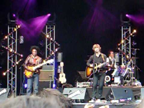 SUAREZ : Live "La Vie en Rose" Francofolies/Spa 2009