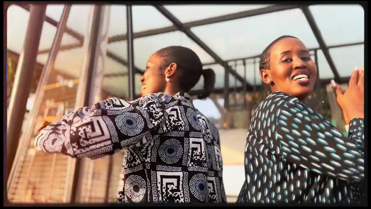 Kellia & Lauritha - Sinakwanze by Mutamuliza Annonciata Kamaliza ( Cover)
