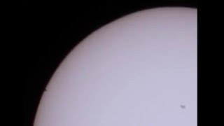 Beginning of Mercury transit 9 May 2016 (time-lapse x10)
