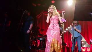 Kylie Minogue - Sincerely Yours (Bowery Ballroom - New York, NY - 06/25/18)
