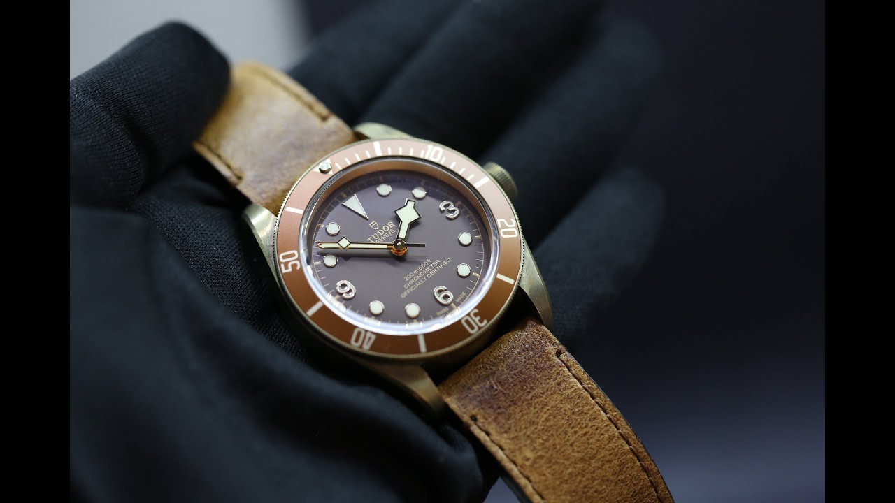 S/N 3525 Tudor Black Bay Bronze ref 79250BM, Ca 2016, box and papers. 43mm.