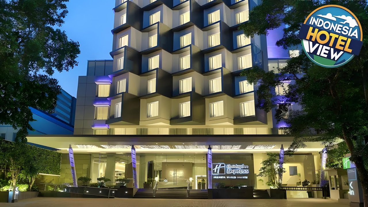 Holiday Inn Express Jakarta Wahid Hasyim By IHG | Jakarta, Indonesia | Hotel Review 🏩