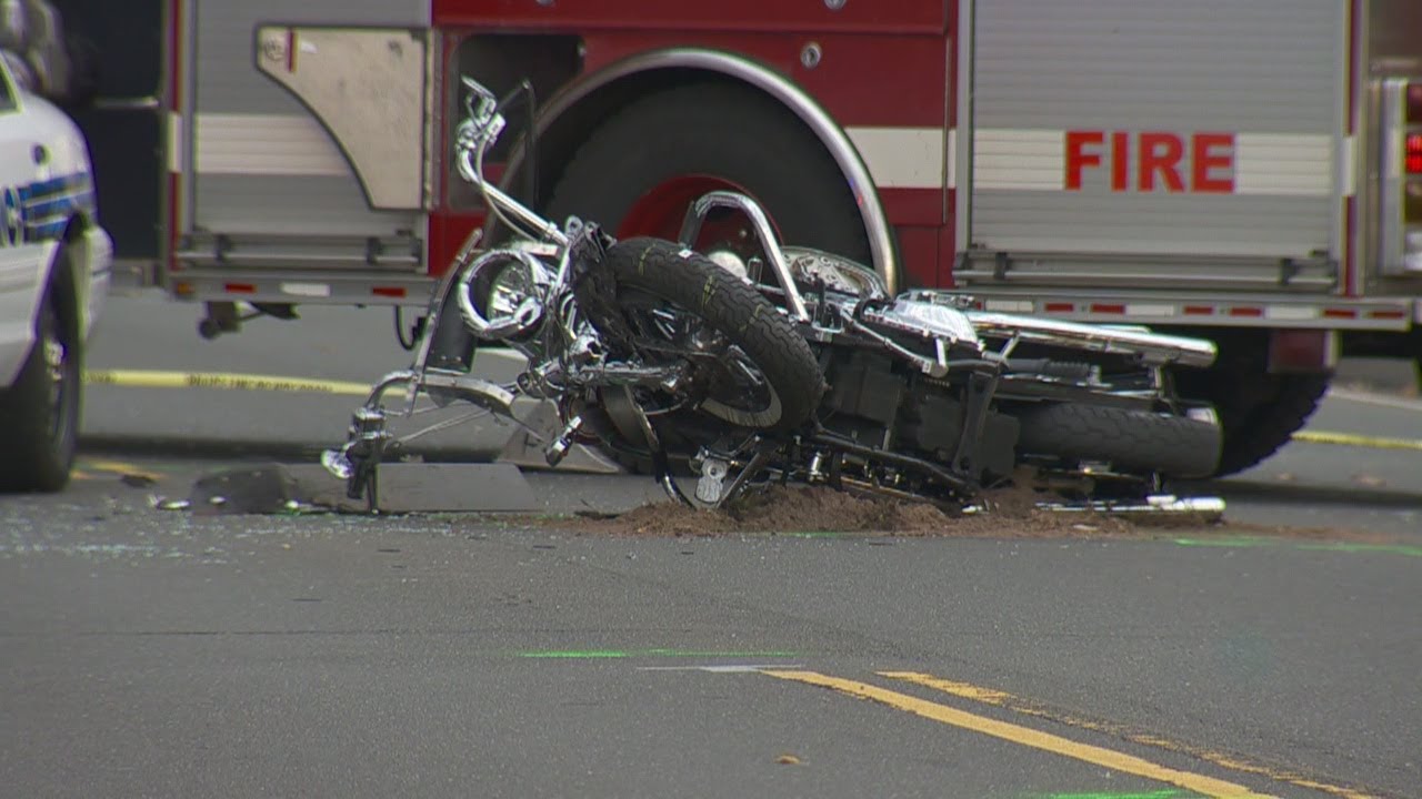 Deadly motorcycle Accident in Wallingford YouTube