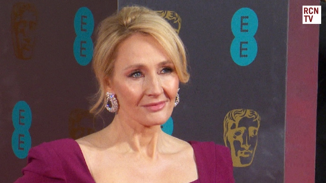 JK Rowling BAFTA Film Awards 2017 Arrival - YouTube