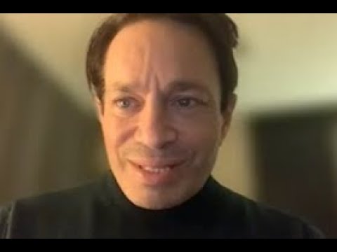 Video: Chris Kattan Neto vrijednost: Wiki, oženjen, obitelj, vjenčanje, plaća, braća i sestre