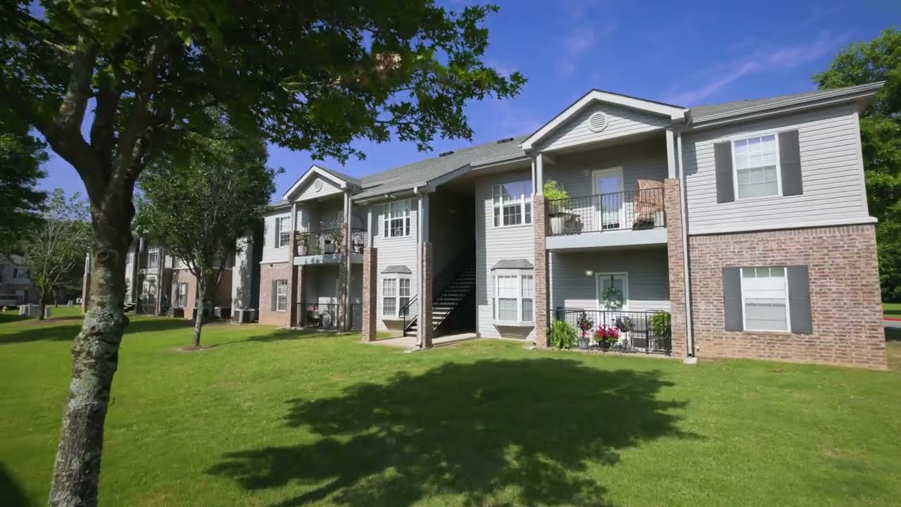 Explore Inside Your New Home at Greystone Woods Apartments in Cabot, AR