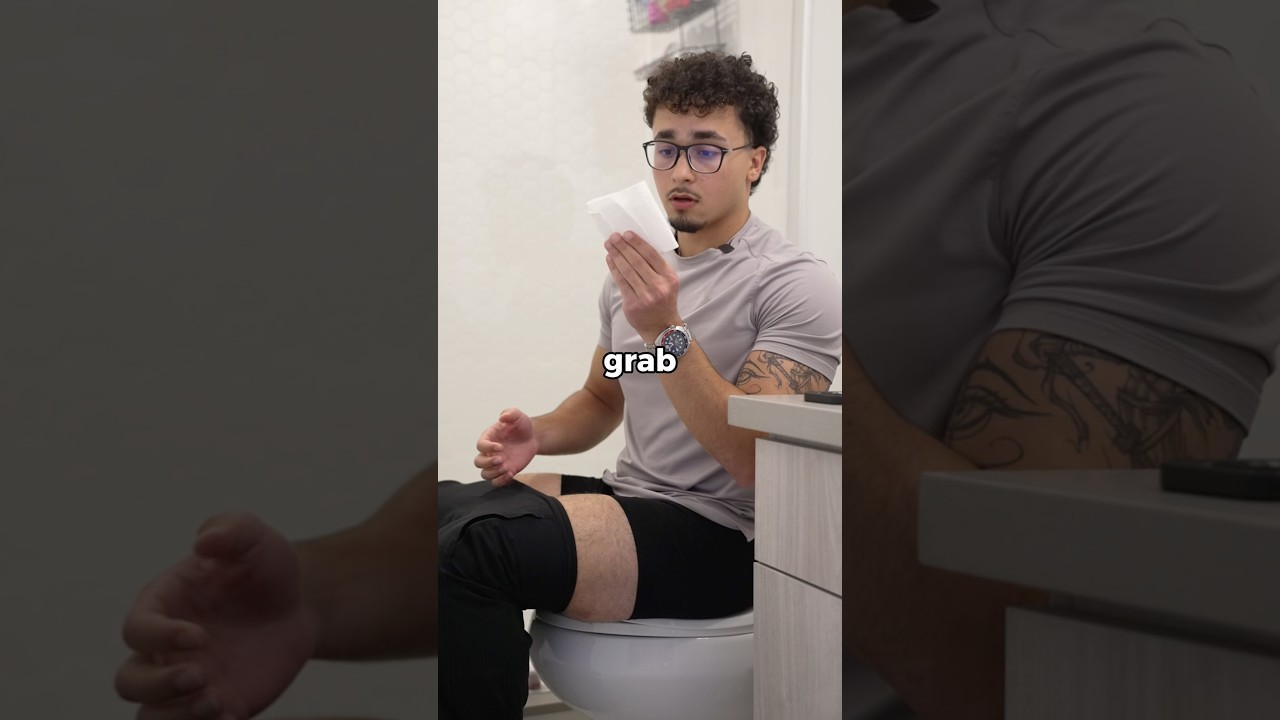 Wiping with dry vs wet toilet paper 💩