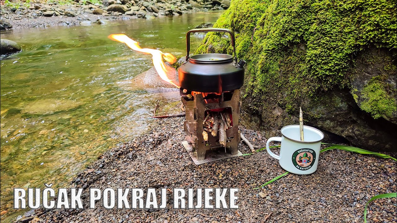 Istraživanje šume i ručak kraj rijeke...