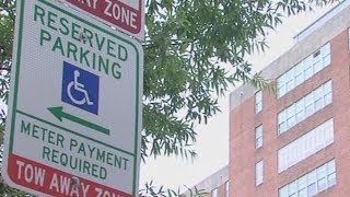 Disabled drivers pay to park in Baltimore screenshot 4