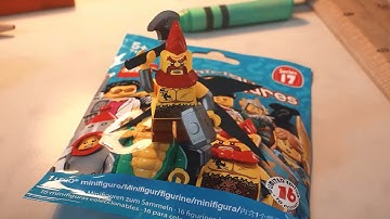 The Mystery Man - LEGO Minifigures - Series 17