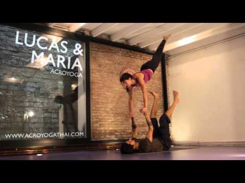 Acroyoga: Lucas & Maria (Barcelona)