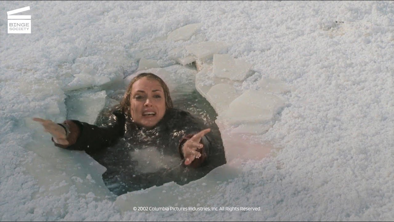 ⁣When you involuntary let someone drown | Mr Deeds | Binge Comedy