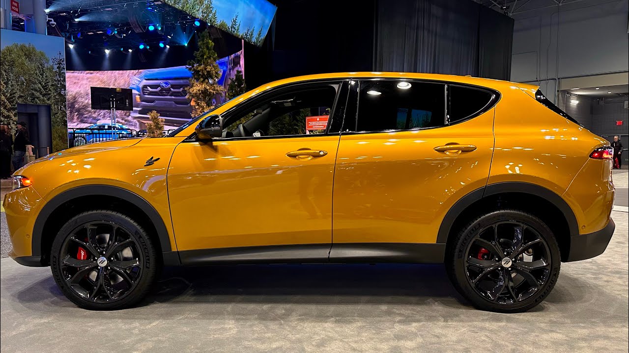 The New Dodge Hornet GT - Performance Compact SUV - YouTube