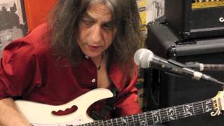 Download Lagu GiTARiZMA test on D'addario NS Mini Tuner part 1 : Gür AKAD MP3