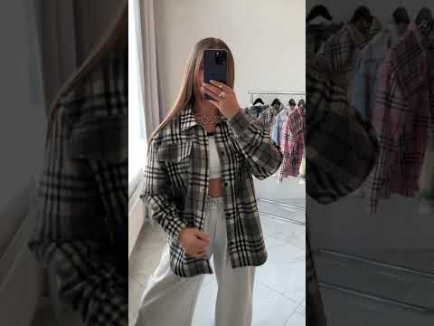 Стильная женская рубашка в клетку  из кашемира оверсайз (Размер S (42-44) M(46-48) L (50-52)), Графит, видео 1