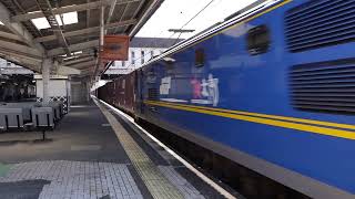 【JR貨物・桃太郎ラッピング】EF210形305号機通過(倉敷駅3番のりば)