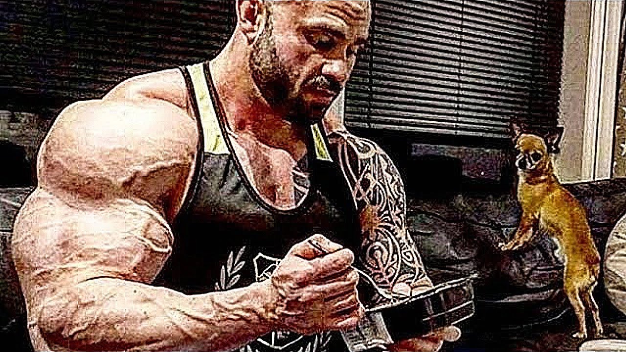 Bodybuilding Motivation - EAT TO GROW BIG