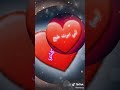 سلموني على امي الغاليه وضحكت ياناس لفوني بعطر شيلتها 