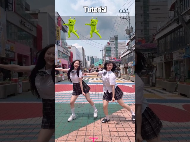 A K-pop idol jumped into our jump dance challenge?! ????